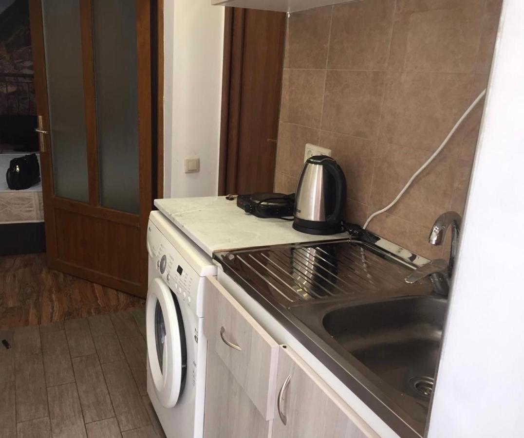 Studio Apartment Near Republic Square Erywań Zewnętrze zdjęcie