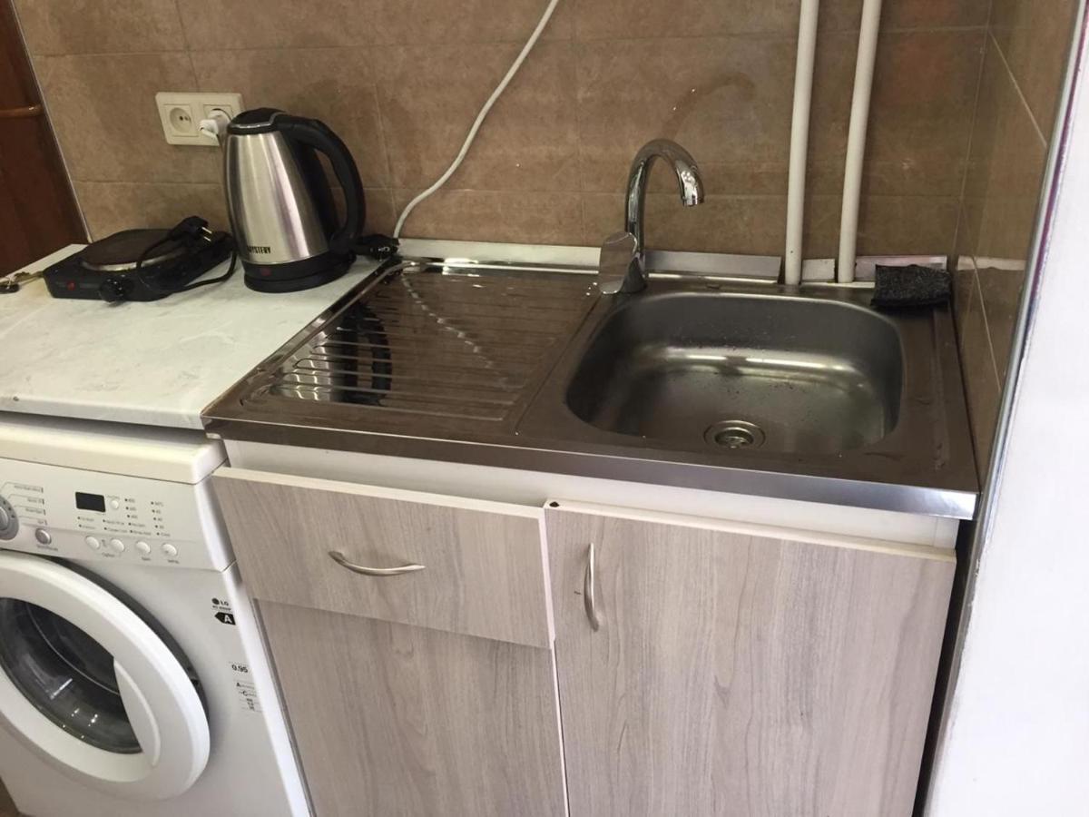 Studio Apartment Near Republic Square Erywań Zewnętrze zdjęcie